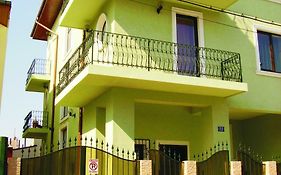 Villa Edera Residence - Gazda Profesionista